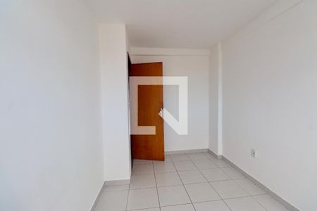 Quarto 1 de apartamento para alugar com 2 quartos, 40m² em Itapuã, Salvador