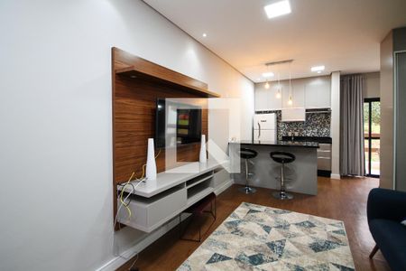 Sala de kitnet/studio para alugar com 1 quarto, 48m² em Jardim Barbacena, Cotia