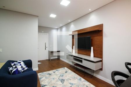 Sala de kitnet/studio para alugar com 1 quarto, 48m² em Jardim Barbacena, Cotia