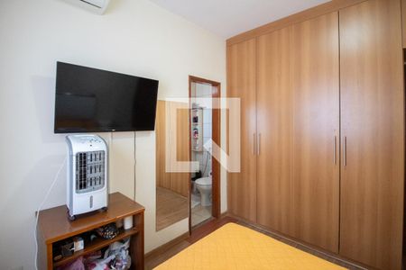 Suíte de apartamento à venda com 2 quartos, 105m² em União, Belo Horizonte