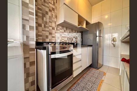Cozinha de apartamento para alugar com 2 quartos, 48m² em Novo Osasco, Osasco