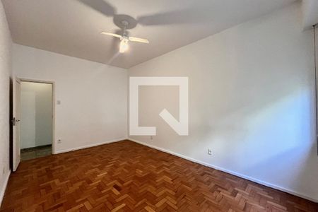 Quarto 1 de apartamento à venda com 3 quartos, 161m² em Copacabana, Rio de Janeiro