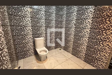 Casa para alugar com 2 quartos, 80m² em Jardim Capelinha, São Paulo