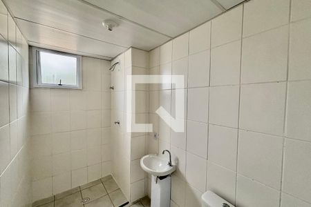 Banheiro  de apartamento para alugar com 2 quartos, 49m² em Jardim Lourdes, Ferraz de Vasconcelos