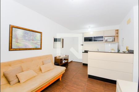 Sala de kitnet/studio para alugar com 1 quarto, 38m² em Portal dos Gramados, Guarulhos