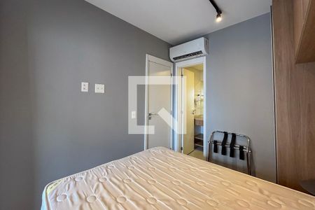Quarto  de kitnet/studio para alugar com 1 quarto, 34m² em Vila Gumercindo, São Paulo