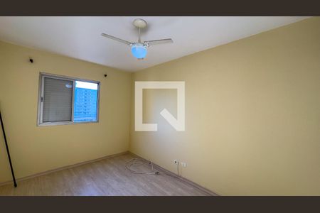 Quarto 1 de apartamento para alugar com 2 quartos, 66m² em Parque Jabaquara, São Paulo