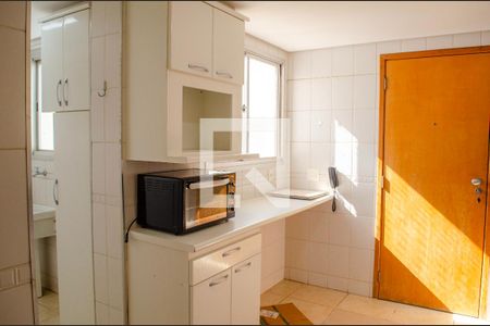 Apartamento para alugar com 4 quartos, 120m² em Setor Oeste, Goiânia