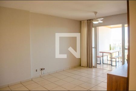 Apartamento para alugar com 4 quartos, 120m² em Setor Oeste, Goiânia