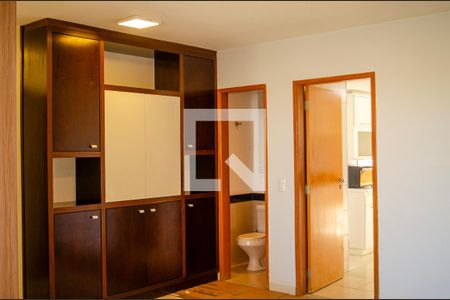 Apartamento para alugar com 4 quartos, 120m² em Setor Oeste, Goiânia