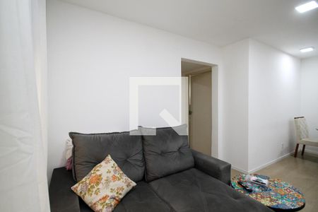 Sala de Estar/ TV de apartamento para alugar com 2 quartos, 55m² em Jardim Rio das Pedras, Cotia