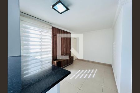 Apartamento para alugar com 2 quartos, 55m² em Cabral, Contagem