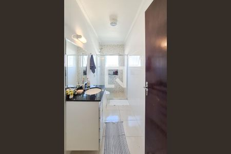 Banheiro da Suíte de apartamento à venda com 2 quartos, 120m² em Jardim Calux, São Bernardo do Campo