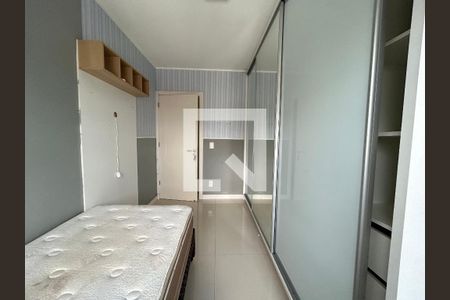 Quarto de apartamento para alugar com 2 quartos, 77m² em Barreiros, São José