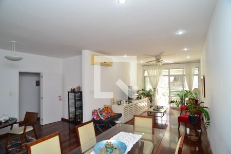 Sala de apartamento à venda com 3 quartos, 150m² em Barra da Tijuca, Rio de Janeiro