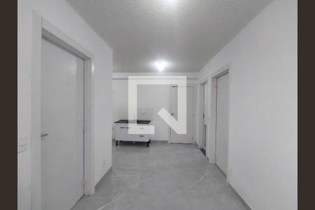 Sala de apartamento para alugar com 2 quartos, 34m² em Usina Piratininga, São Paulo