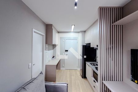 Sala de kitnet/studio para alugar com 1 quarto, 28m² em Liberdade, São Paulo