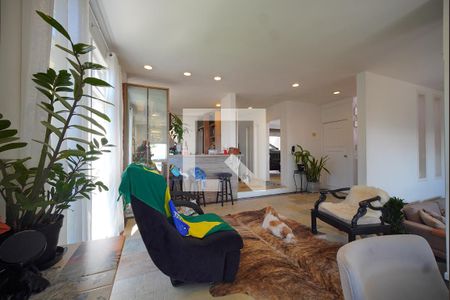 Casa para alugar com 3 quartos, 300m² em Centro, Florianópolis