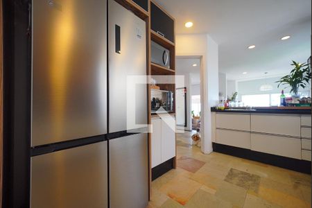 Casa para alugar com 3 quartos, 300m² em Centro, Florianópolis