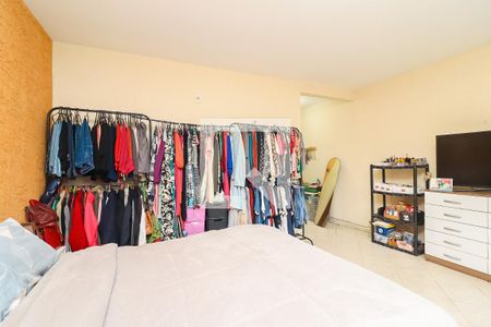 Quarto 1 de casa à venda com 4 quartos, 190m² em Jardim Senice, São Paulo