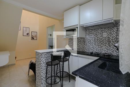 Cozinha de kitnet/studio para alugar com 1 quarto, 30m² em Centro, Mogi das Cruzes