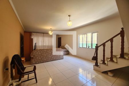 Sala de casa à venda com 2 quartos, 200m² em Jardim Vila Formosa, São Paulo