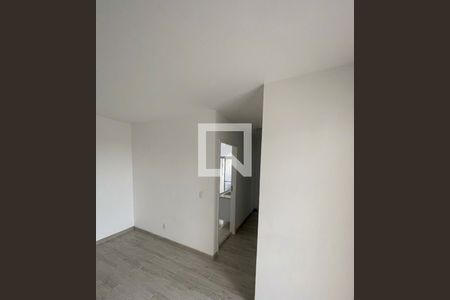 Quarto de apartamento à venda com 2 quartos, 48m² em Vila Liviero, São Paulo