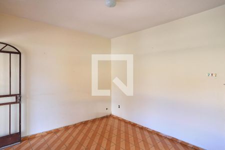 Quarto 3 de casa para alugar com 3 quartos, 240m² em Penha, Belo Horizonte