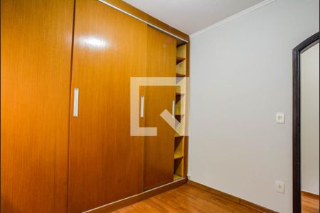 Quarto 1 de casa à venda com 3 quartos, 149m² em Vila Mazzei, Santo André