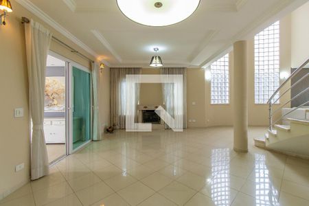 Sala de casa de condomínio para alugar com 4 quartos, 600m² em Caiapia, Cotia