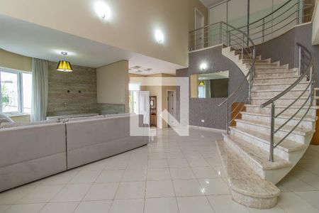 Sala de casa de condomínio para alugar com 4 quartos, 600m² em Caiapia, Cotia