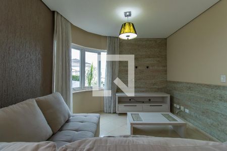 Sala de casa de condomínio para alugar com 4 quartos, 600m² em Caiapia, Cotia