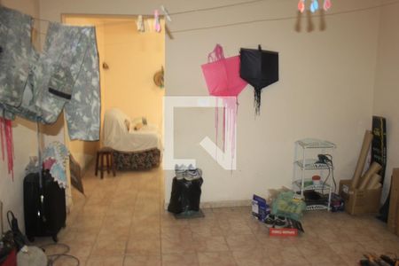 Quarto 1 (casa 1) de casa à venda com 6 quartos, 600m² em Jardim Adriana, Guarulhos