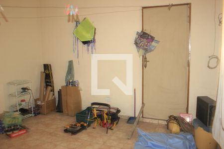 Quarto 1 (casa 1) de casa à venda com 6 quartos, 600m² em Jardim Adriana, Guarulhos
