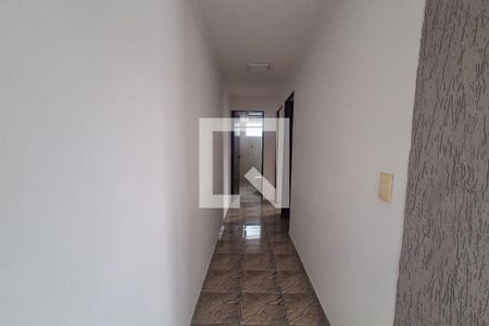 Corredor  de apartamento à venda com 2 quartos, 56m² em Santa Terezinha, São Bernardo do Campo
