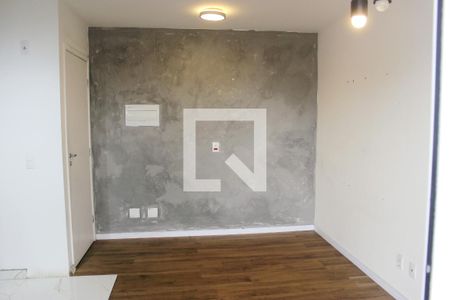 Sala e cozinha de apartamento para alugar com 2 quartos, 42m² em Vila Rosalia, Guarulhos