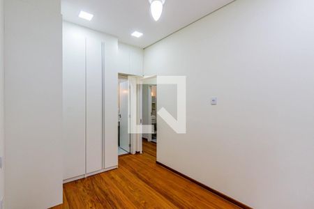 Casa 01 - Suite de casa para alugar com 3 quartos, 140m² em Pompeia, São Paulo