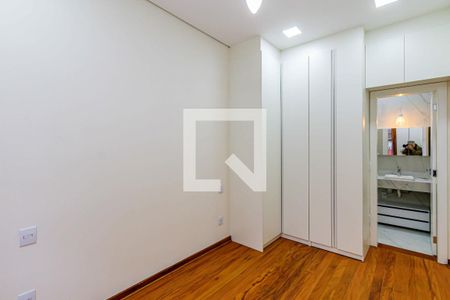 Casa 01 - Suite de casa para alugar com 3 quartos, 140m² em Pompeia, São Paulo