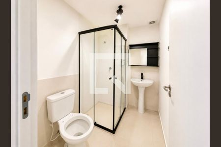 Banheiro de apartamento para alugar com 2 quartos, 50m² em Várzea das Mocas, São Gonçalo