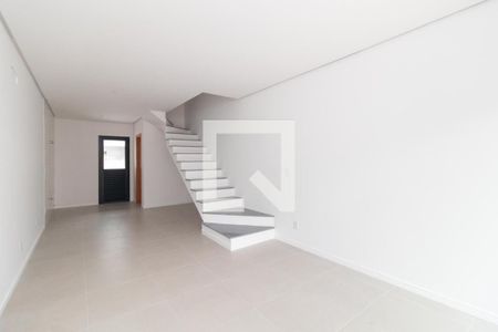 Sala de casa para alugar com 2 quartos, 77m² em Hípica, Porto Alegre