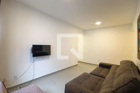 Sala de apartamento para alugar com 2 quartos, 69m² em Real, Praia Grande