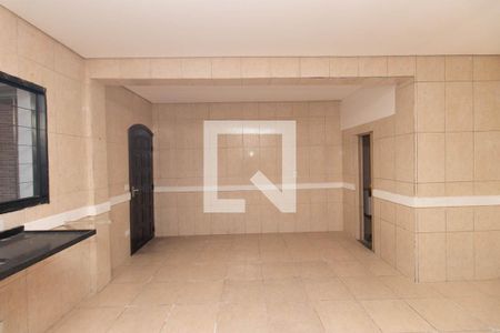 Cozinha de casa para alugar com 2 quartos, 130m² em Vila Santa Terezinha (zona Norte), São Paulo