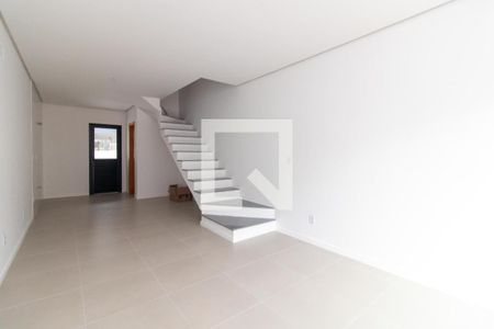 Sala de casa para alugar com 2 quartos, 77m² em Hípica, Porto Alegre