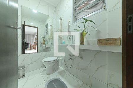 Lavabo de casa à venda com 3 quartos, 250m² em Jardim Casablanca, São Paulo
