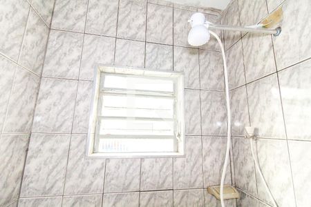 Banheiro de casa para alugar com 1 quarto, 45m² em Itaquera, São Paulo