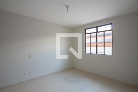 Suíte de casa à venda com 3 quartos, 212m² em Palmares, Belo Horizonte