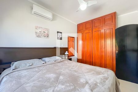 Quarto 1 de casa à venda com 2 quartos, 794m² em Quitaúna, Osasco