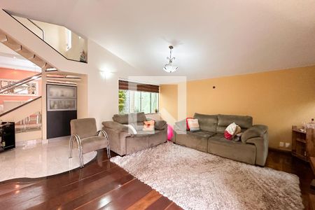 Sala de casa à venda com 3 quartos, 291m² em Parque dos Passaros, São Bernardo do Campo