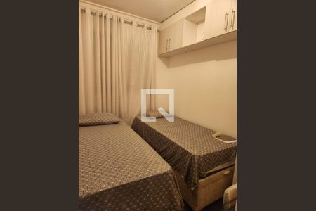 Quarto de apartamento à venda com 3 quartos, 75m² em Vila Osasco, Osasco