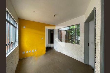 Casa para alugar com 2 quartos, 120m² em Vila Nova, Novo Hamburgo